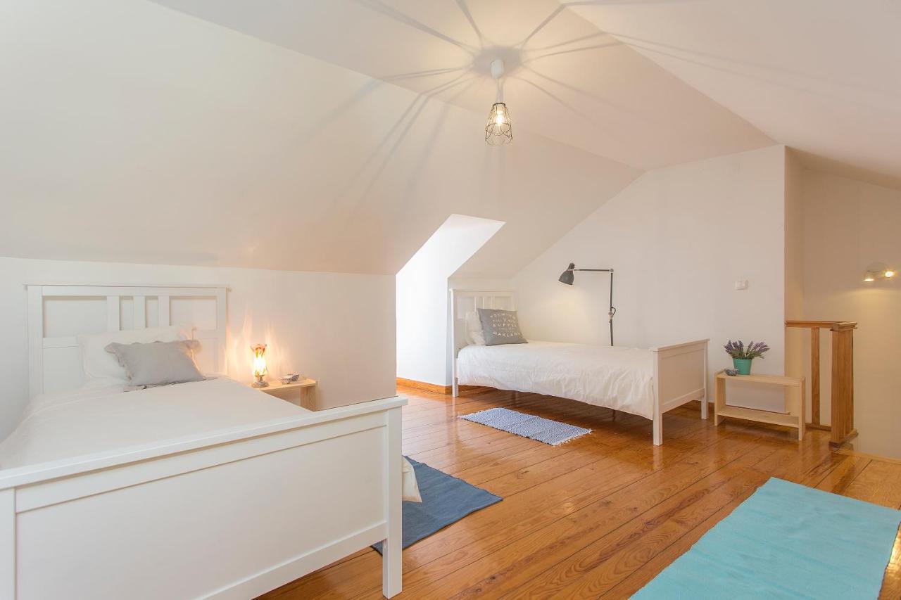 Spacious Alfama Duplex, By Timecooler ลิสบอน ภายนอก รูปภาพ